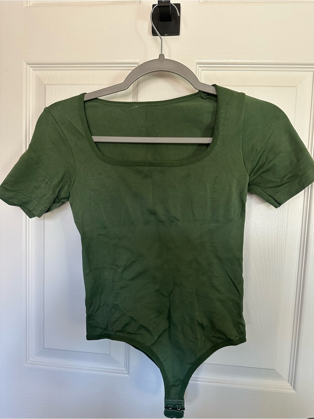 Women's Scoop Neck Short Sleeve Bodysuit - Green